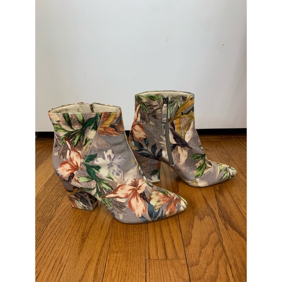 Nine West Savitra Block Heel Booties Size 7.5 - Picture 1 of 6